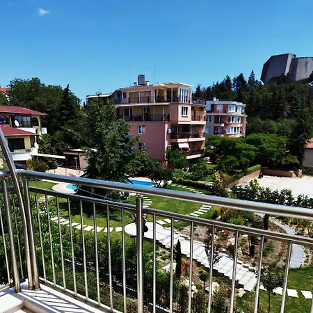 Apartman Peaceful Three-bedroom In Briz, By Flat Mаnаger Várna