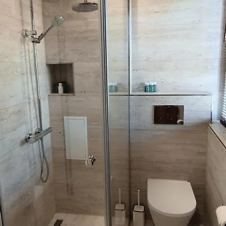 Peaceful Three-bedroom In Briz, By Flat Mаnаger Apartman