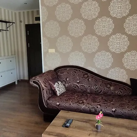 Peaceful Three-bedroom In Briz, By Flat Mаnаger * Várna