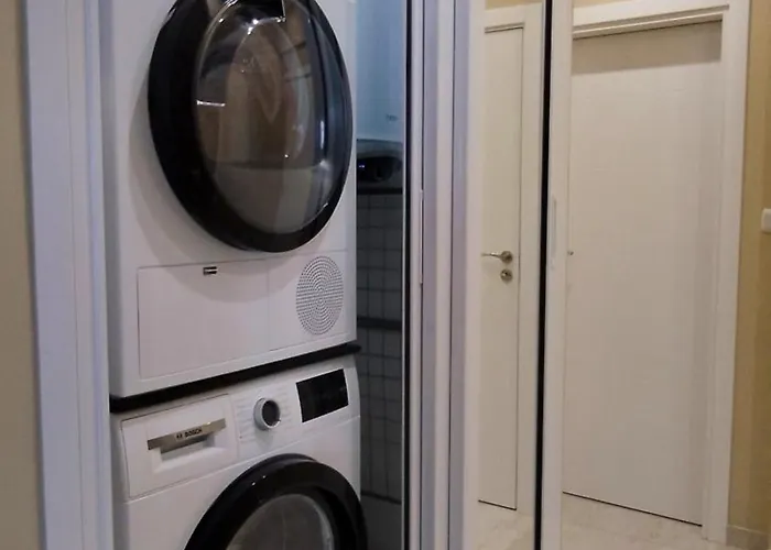 Peaceful Three-bedroom In Briz, By Flat Mаnаger 바르나