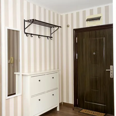 Peaceful Three-bedroom In Briz, By Flat Mаnаger Апартаменты